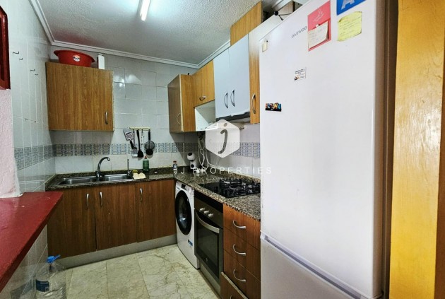Resale - Apartment / flat -
Torrevieja - Playa de los Locos