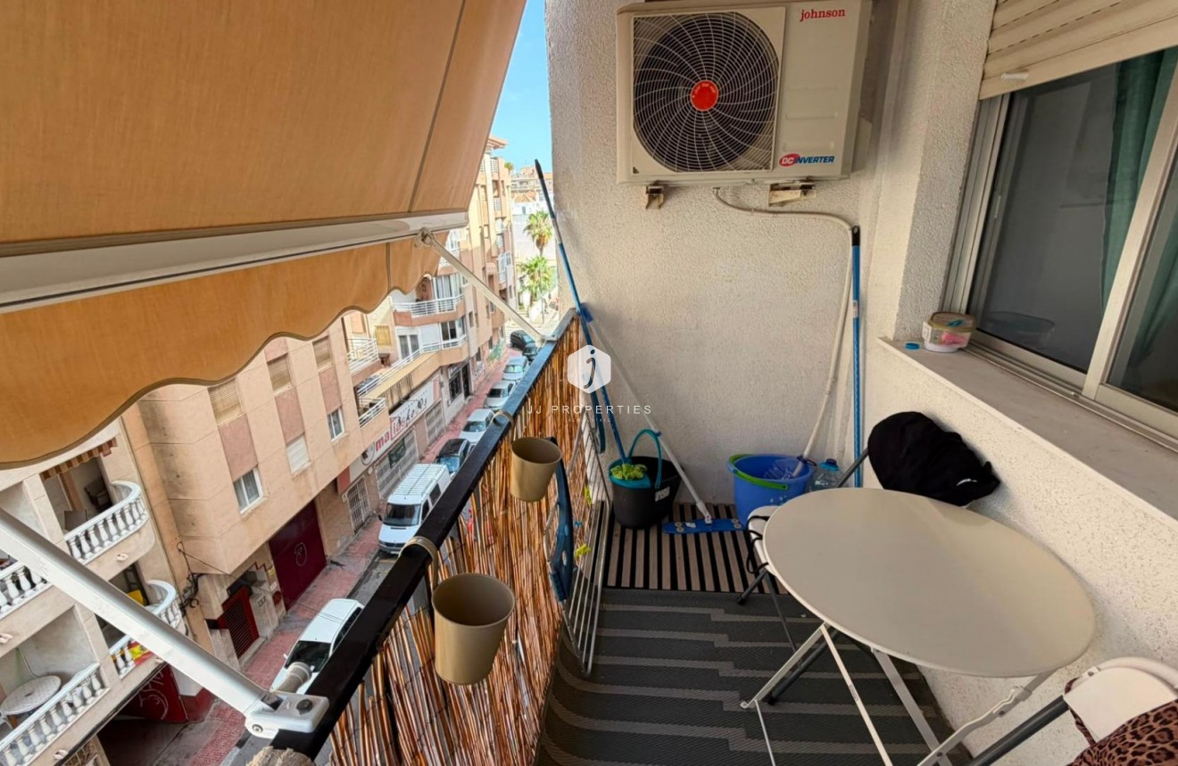 Aus zweiter Hand - Wohnung -
Torrevieja - Habaneras