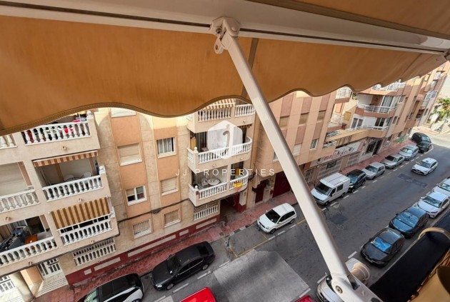 Aus zweiter Hand - Wohnung -
Torrevieja - Habaneras