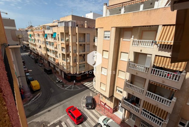 Aus zweiter Hand - Wohnung -
Torrevieja - Habaneras