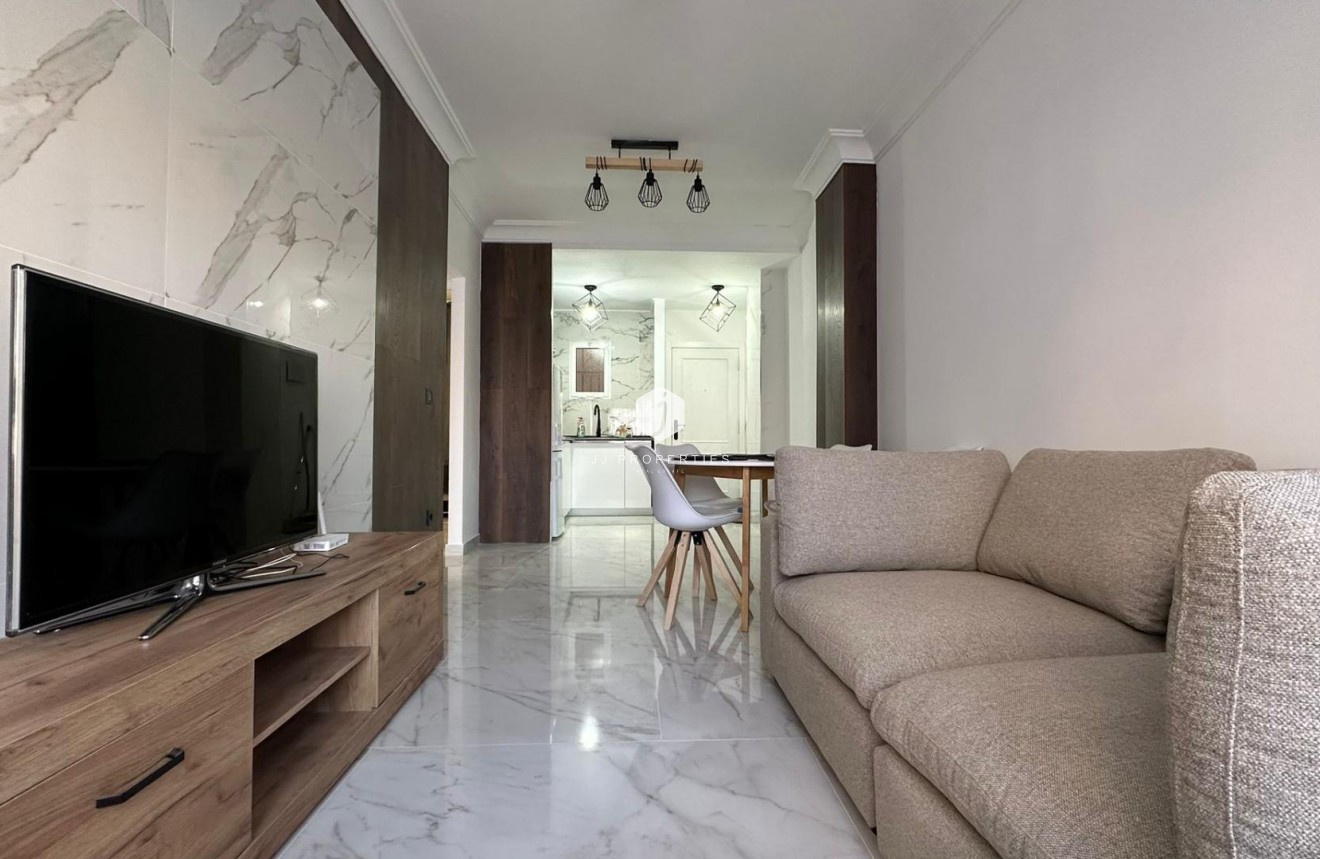 D'occasion - Appartement -
Torrevieja