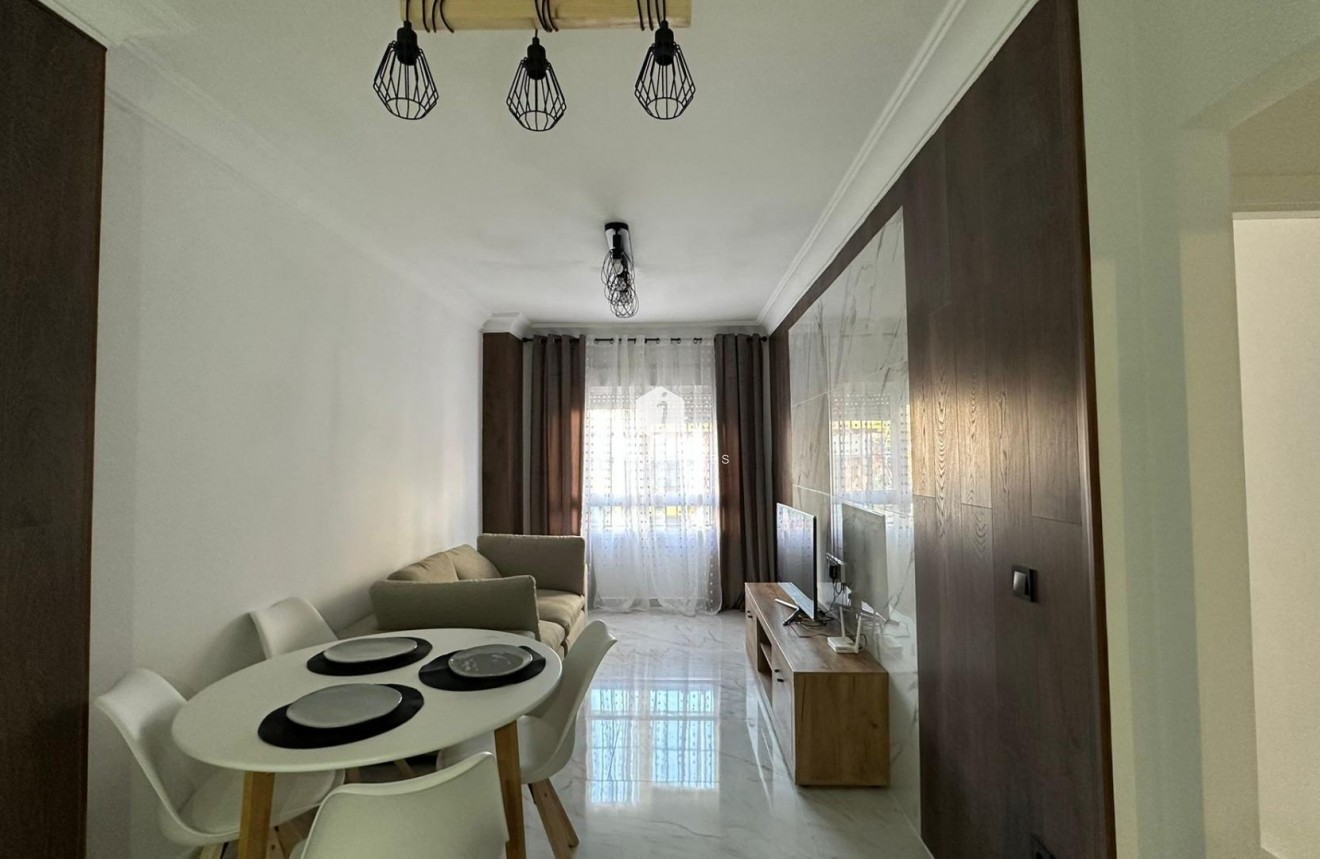 D'occasion - Appartement -
Torrevieja