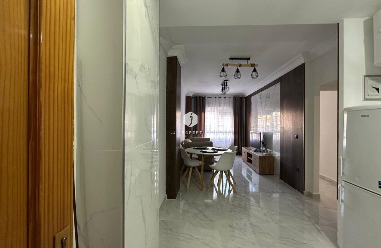 D'occasion - Appartement -
Torrevieja