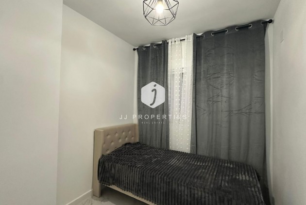 D'occasion - Appartement -
Torrevieja