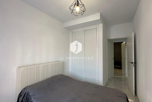 D'occasion - Appartement -
Torrevieja