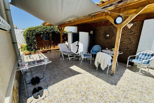 D'occasion - Villa -
Torrevieja - La Siesta - El Salado - Torreta