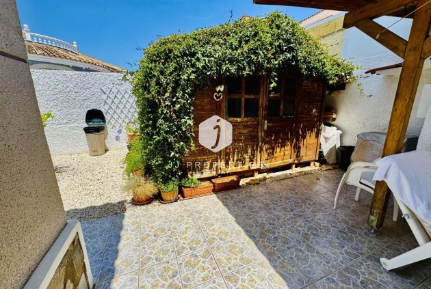 D'occasion - Villa -
Torrevieja - La Siesta - El Salado - Torreta
