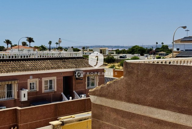 D'occasion - Villa -
Torrevieja - La Siesta - El Salado - Torreta