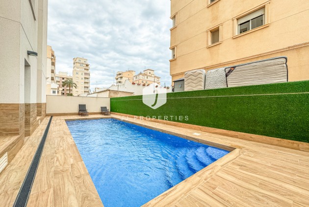 D'occasion - Appartement -
Torrevieja - Costa Blanca