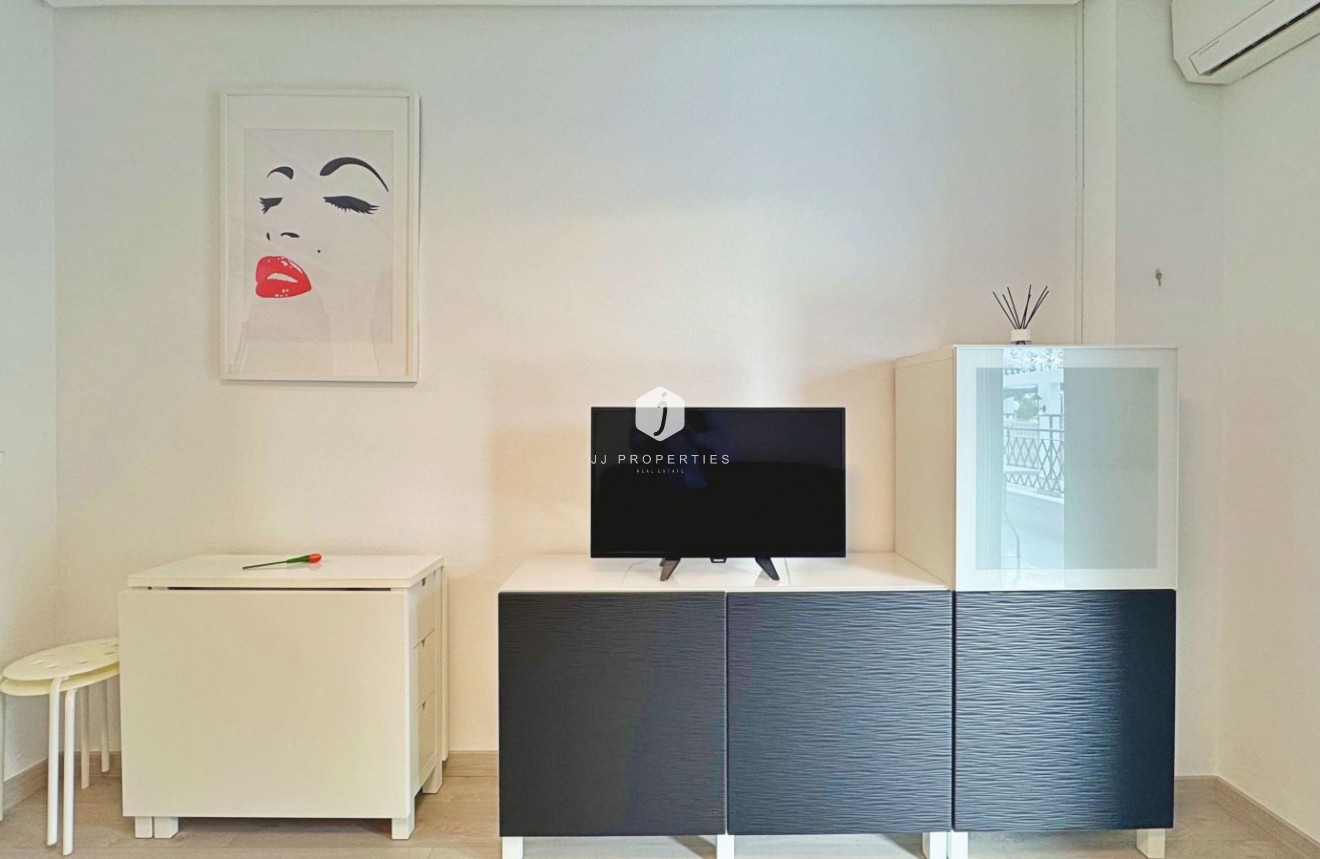 Aus zweiter Hand - Wohnung -
Torrevieja - Costa Blanca