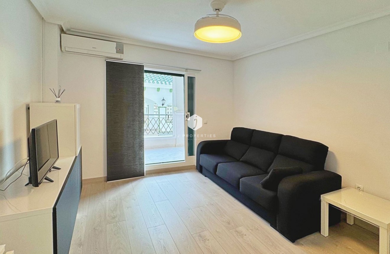 Aus zweiter Hand - Wohnung -
Torrevieja - Costa Blanca