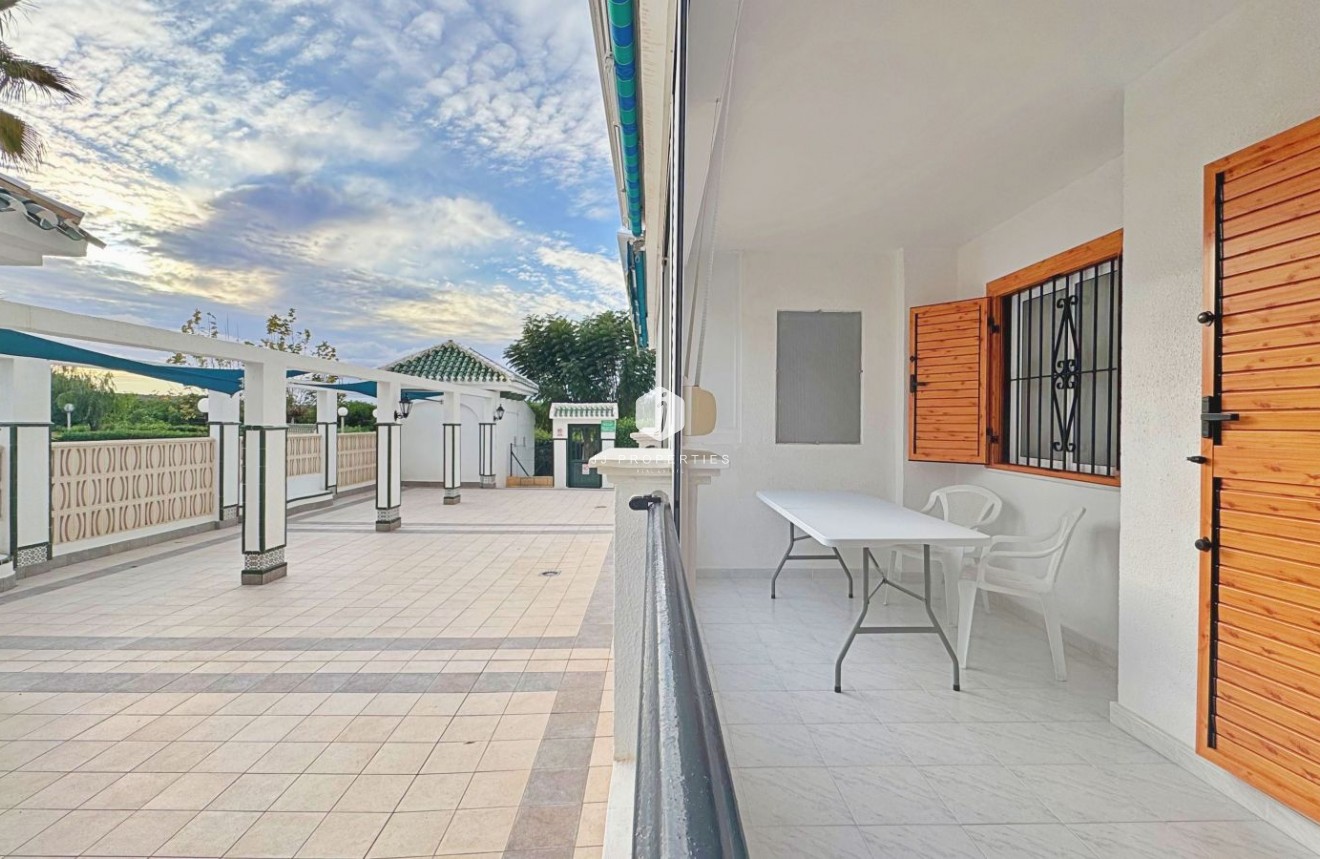 Aus zweiter Hand - Wohnung -
Torrevieja - Costa Blanca