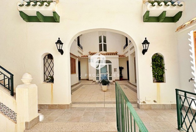 Aus zweiter Hand - Wohnung -
Torrevieja - Costa Blanca