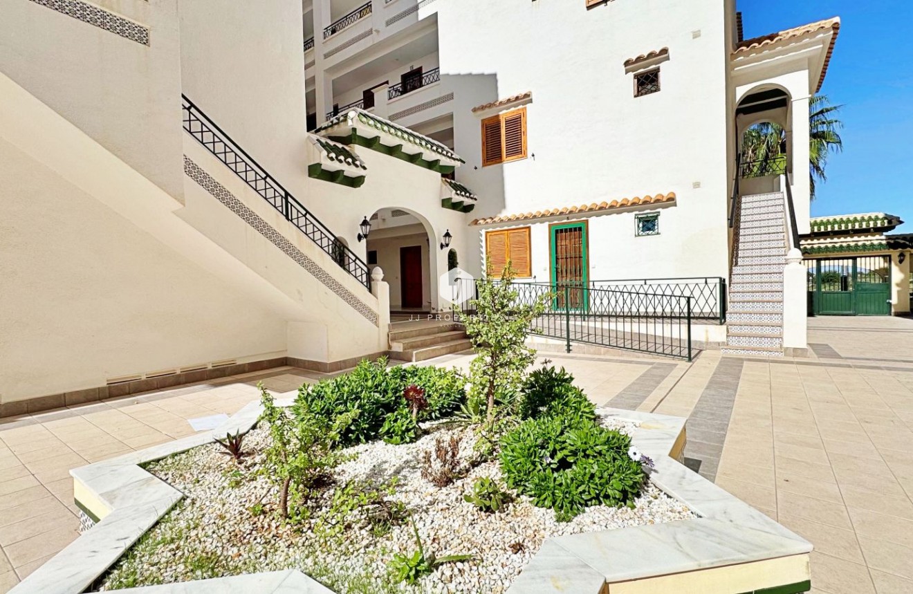 Aus zweiter Hand - Wohnung -
Torrevieja - Costa Blanca