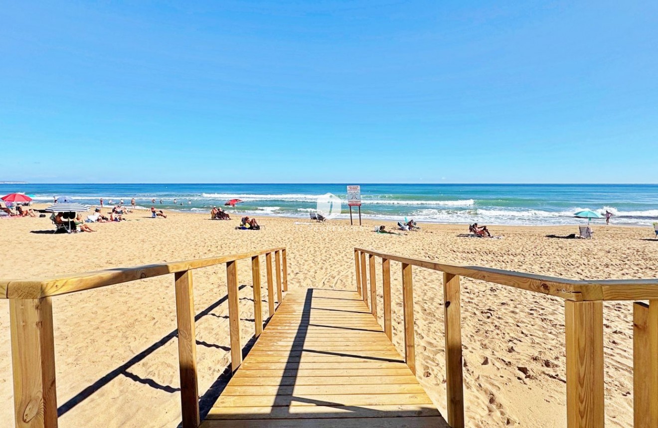 Aus zweiter Hand - Wohnung -
Torrevieja - Costa Blanca