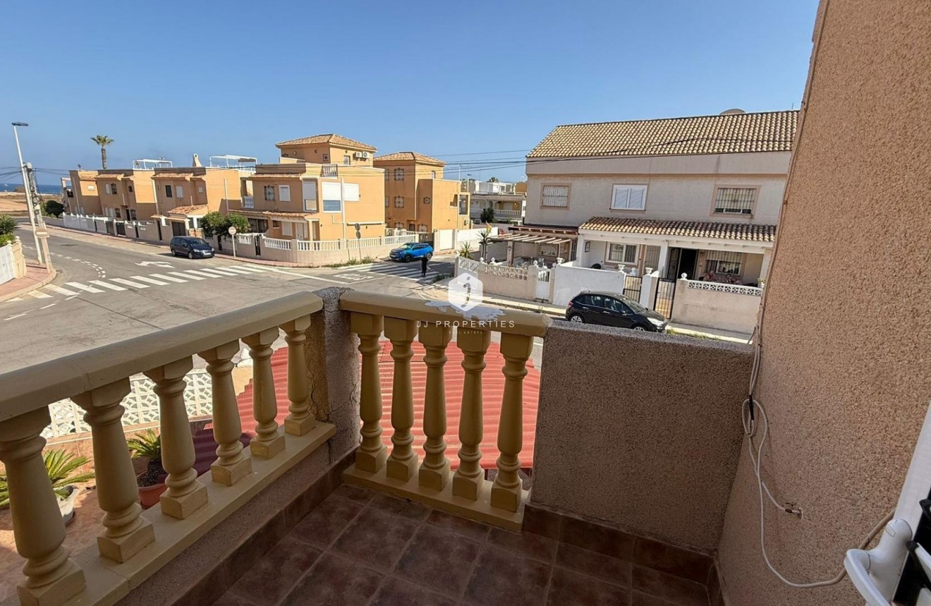 Tweedehands - duplex -
Torrevieja - Los Frutales