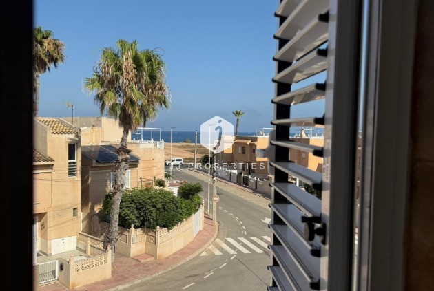 Tweedehands - duplex -
Torrevieja - Los Frutales
