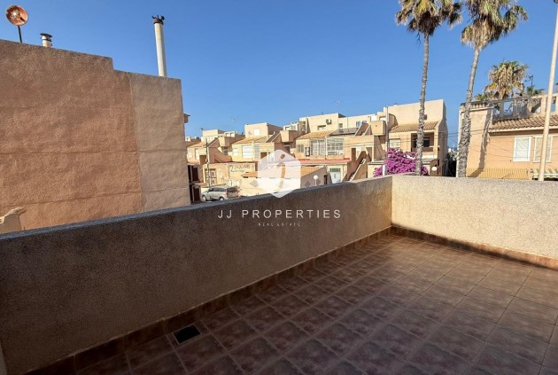 Tweedehands - duplex -
Torrevieja - Los Frutales