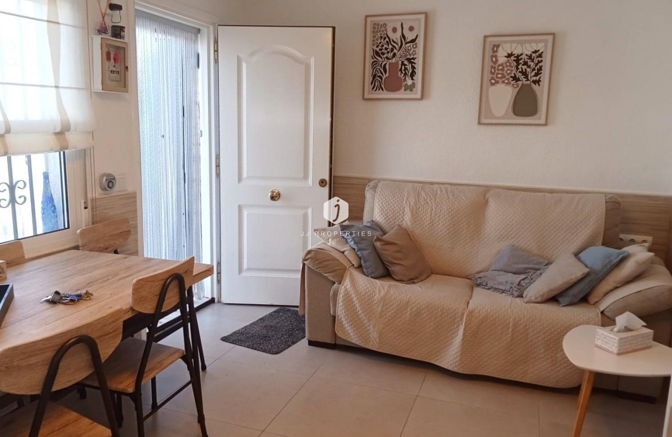 D'occasion - Bungalow -
Torrevieja - Torretas