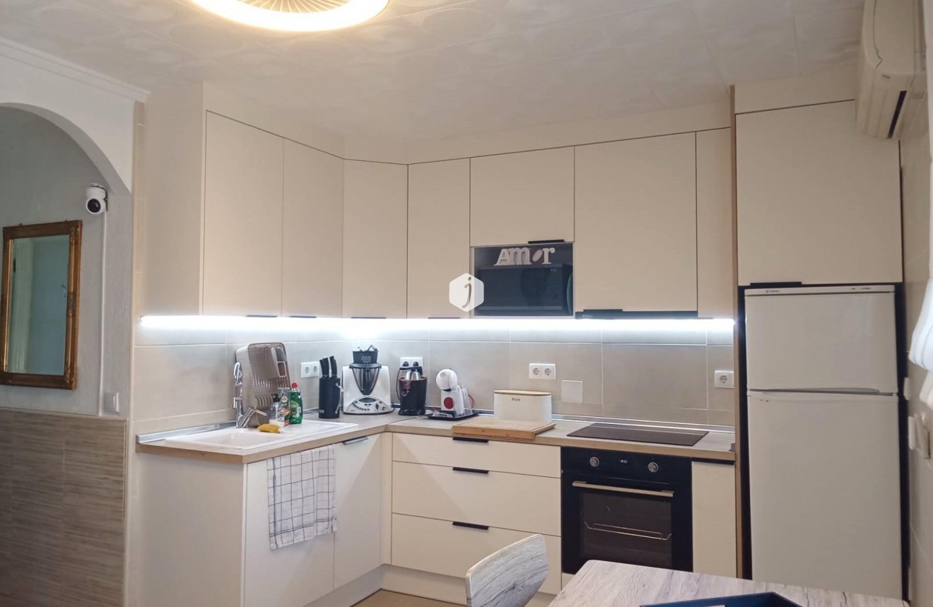 D'occasion - Bungalow -
Torrevieja - Torretas