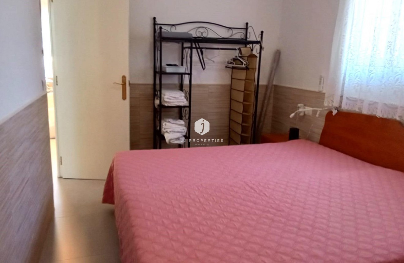 D'occasion - Bungalow -
Torrevieja - Torretas