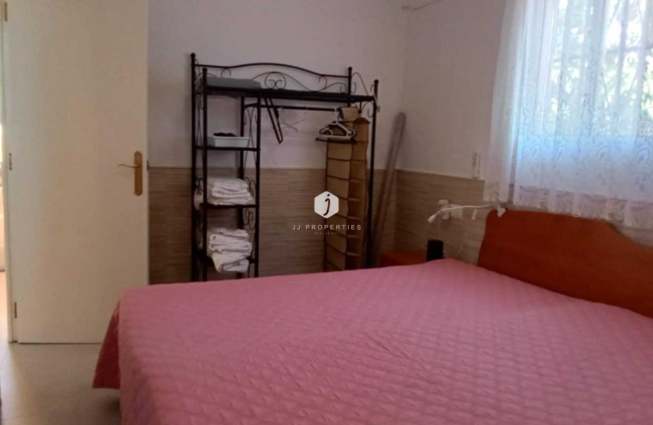 D'occasion - Bungalow -
Torrevieja - Torretas