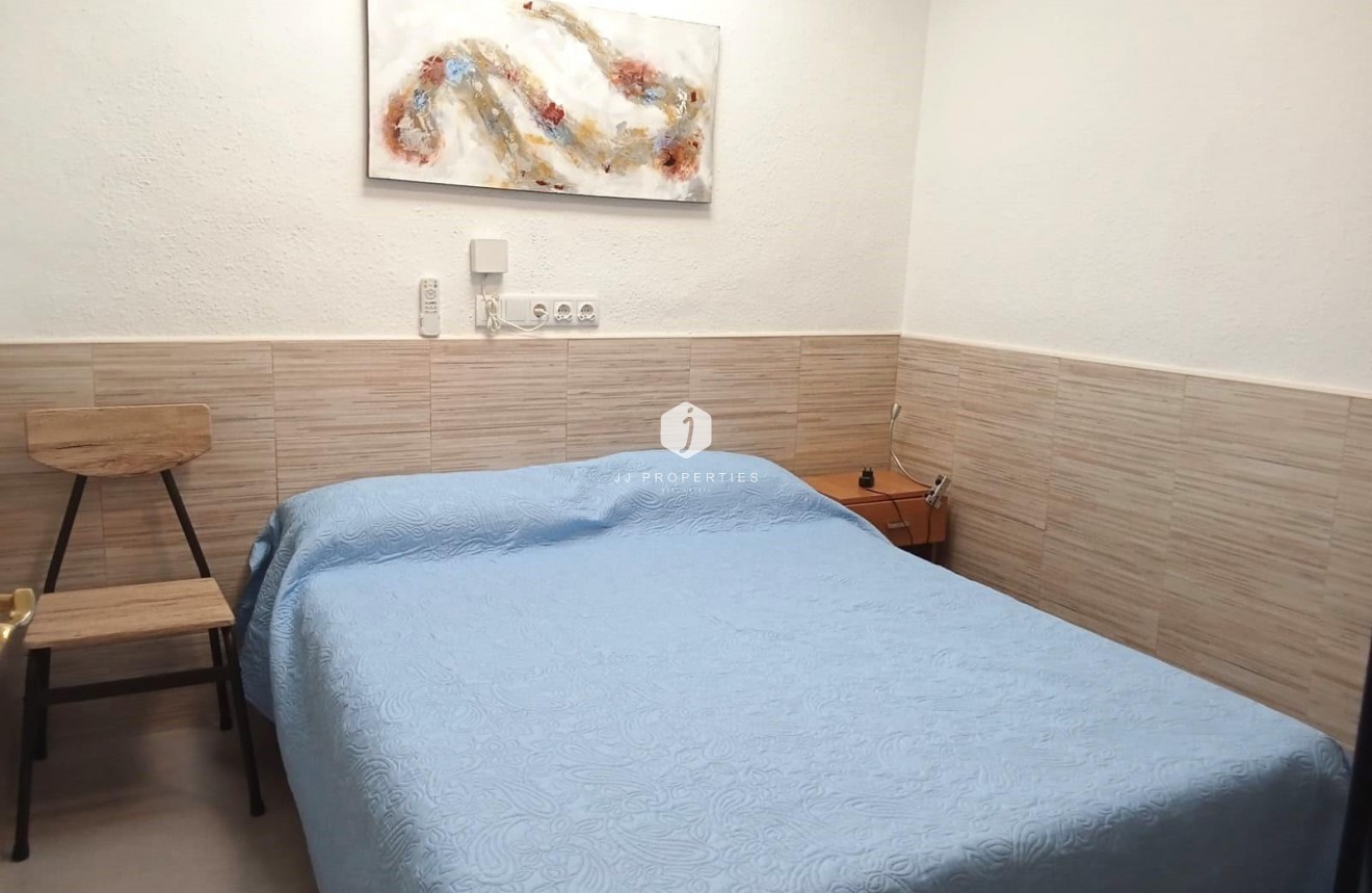 D'occasion - Bungalow -
Torrevieja - Torretas