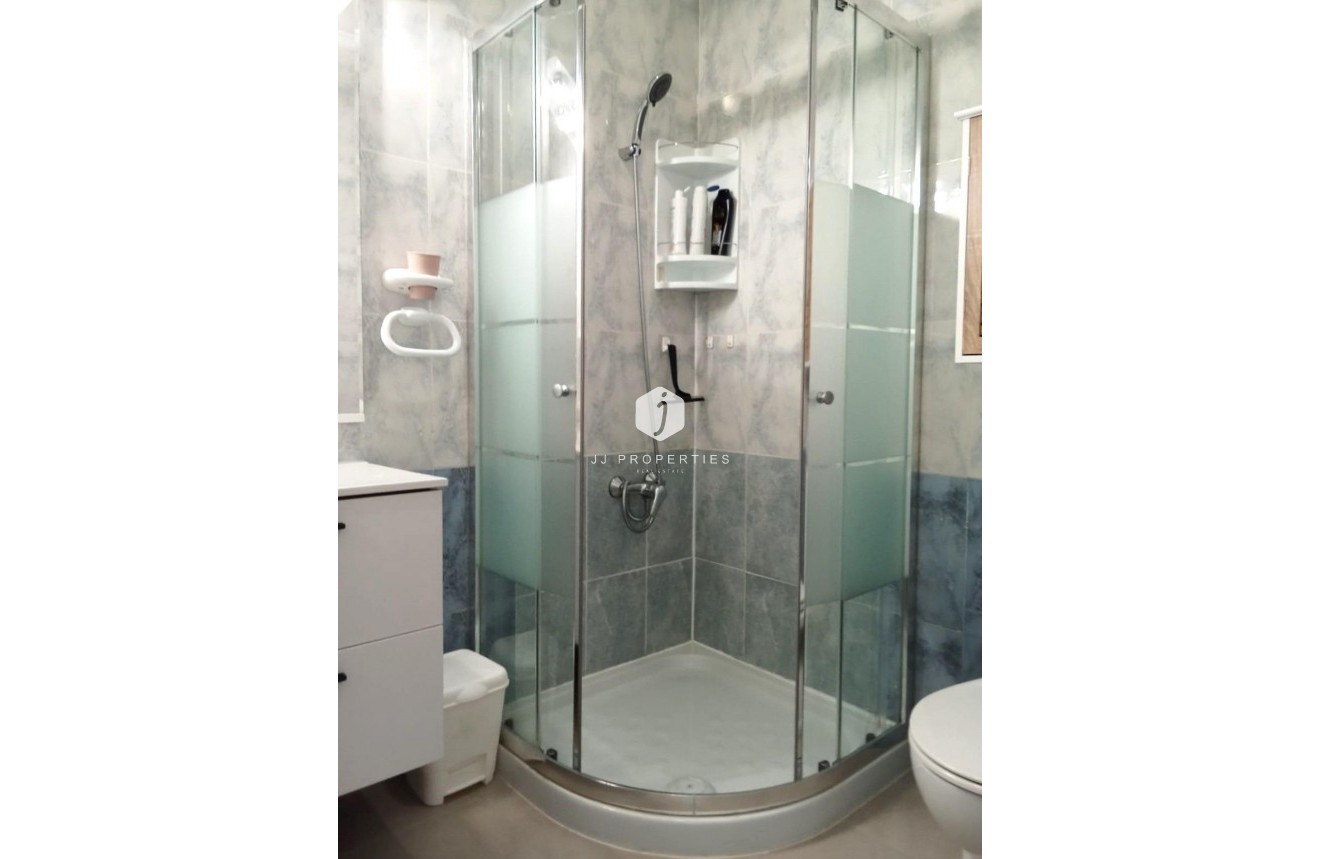 D'occasion - Bungalow -
Torrevieja - Torretas