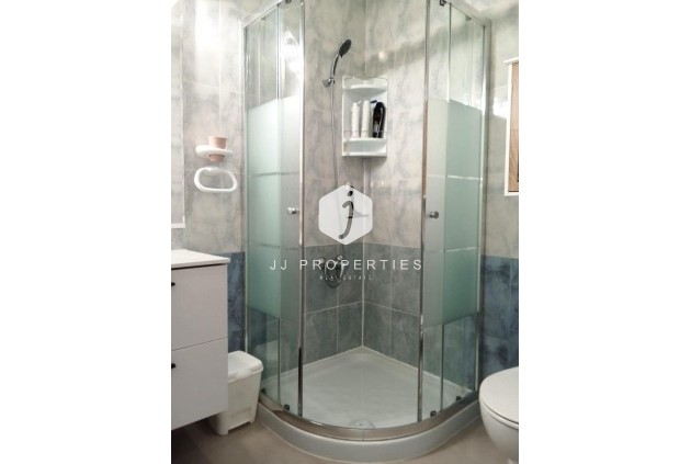 D'occasion - Bungalow -
Torrevieja - Torretas