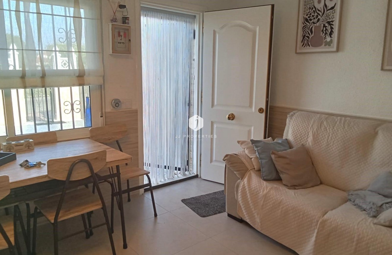 D'occasion - Bungalow -
Torrevieja - Torretas