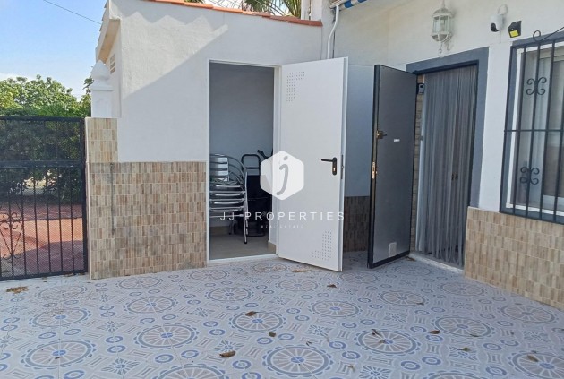 D'occasion - Bungalow -
Torrevieja - Torretas