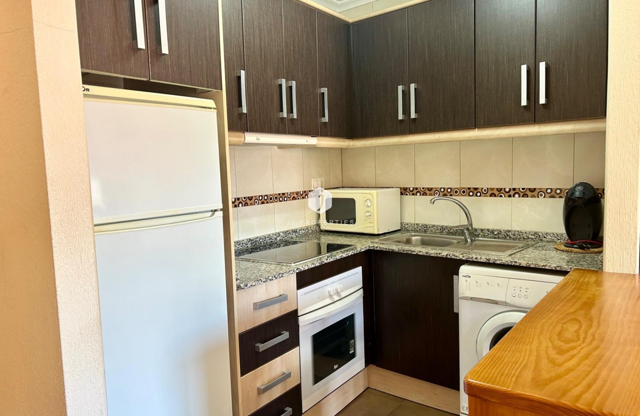 Aus zweiter Hand - Wohnung -
Torrevieja - Centro