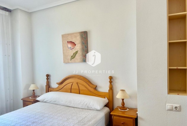 Aus zweiter Hand - Wohnung -
Torrevieja - Centro