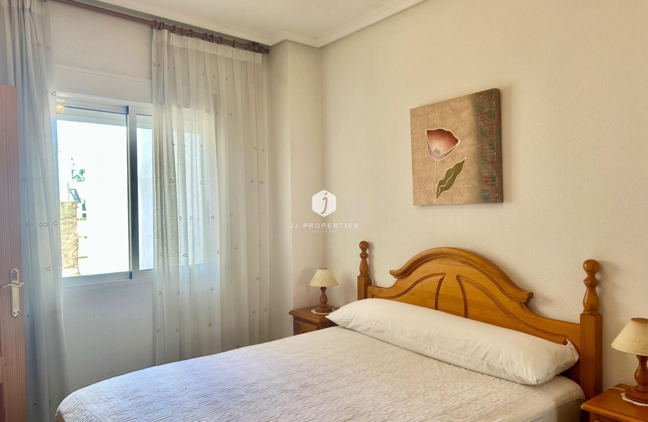 Aus zweiter Hand - Wohnung -
Torrevieja - Centro