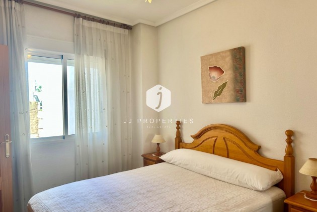 Aus zweiter Hand - Wohnung -
Torrevieja - Centro