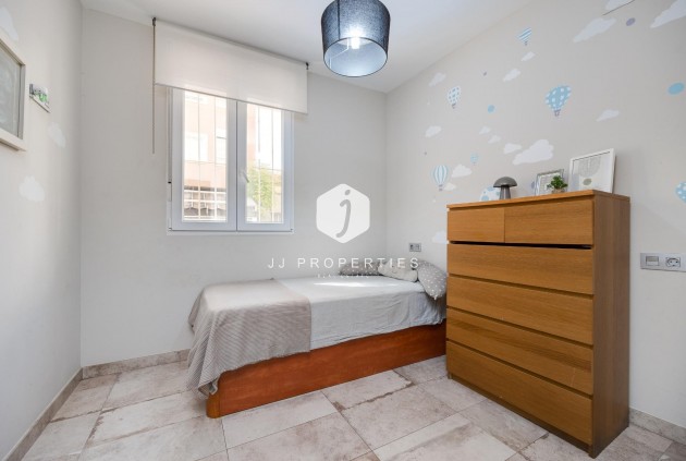 Tweedehands - Chalet -
Torrevieja - Centro