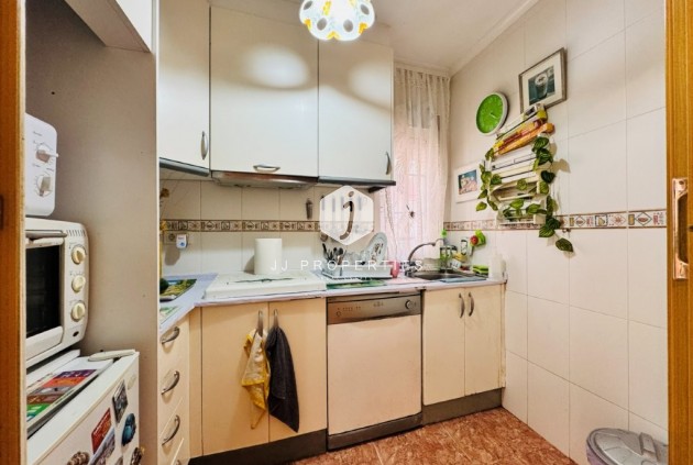 Resale - Apartment / flat -
La Mata - Costa Blanca