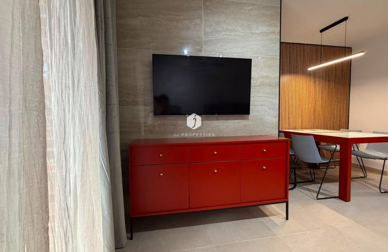 D'occasion - Appartement -
Torrevieja - Playa del Cura