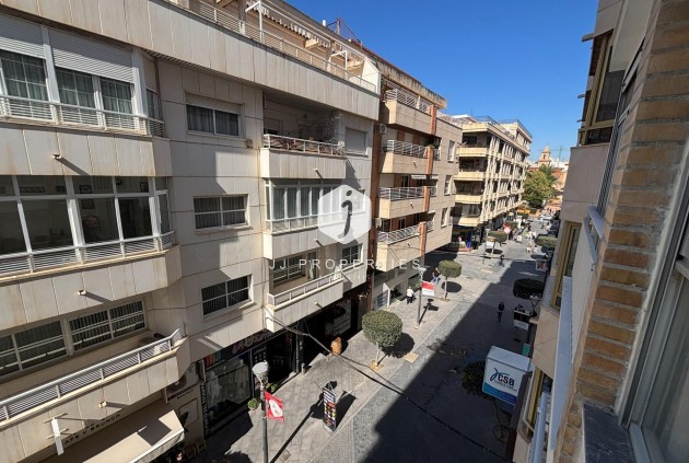 Aus zweiter Hand - Wohnung -
Torrevieja