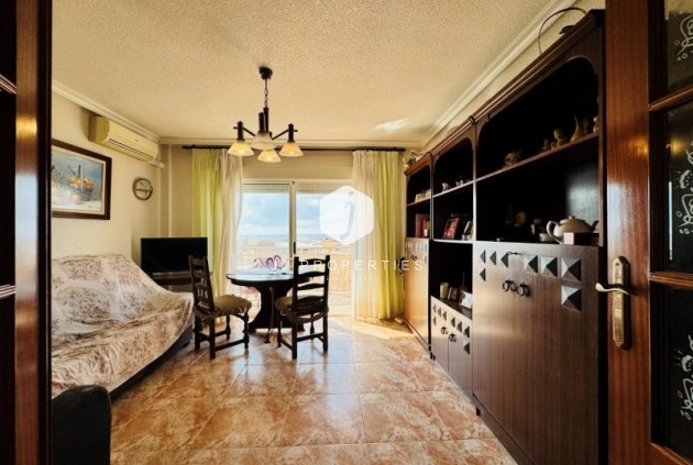 Resale - Apartment / flat -
La Mata - Costa Blanca