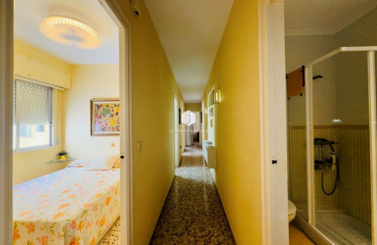 Segunda mano - Apartamento / piso -
La Mata - Costa Blanca