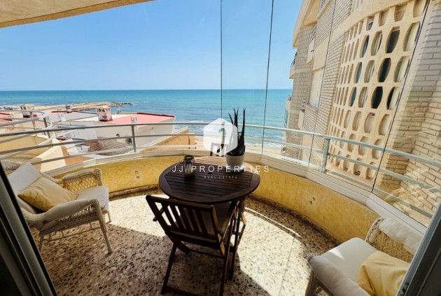Segunda mano - Apartamento / piso -
La Mata - Costa Blanca