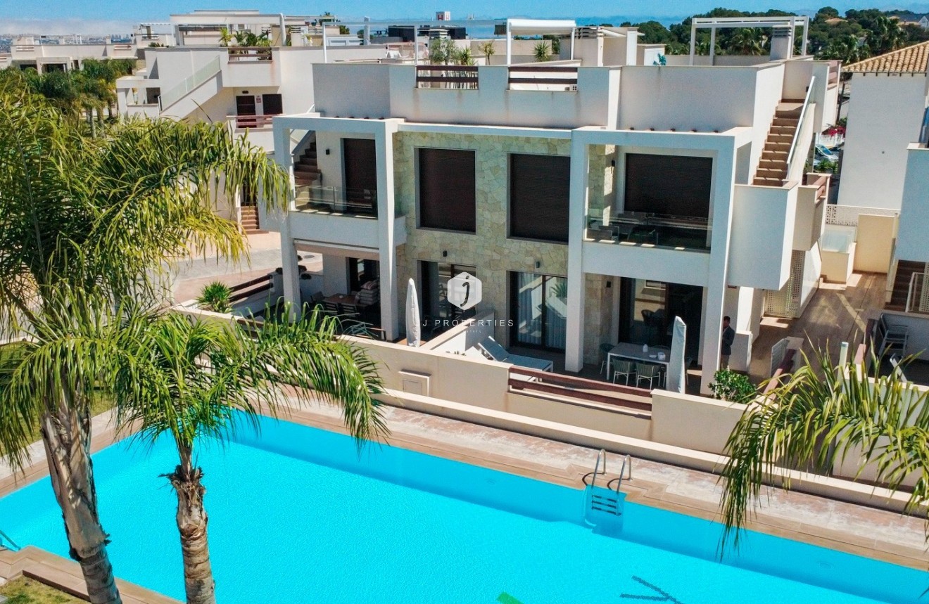 Resale - Apartment / flat -
Torrevieja - Costa Blanca