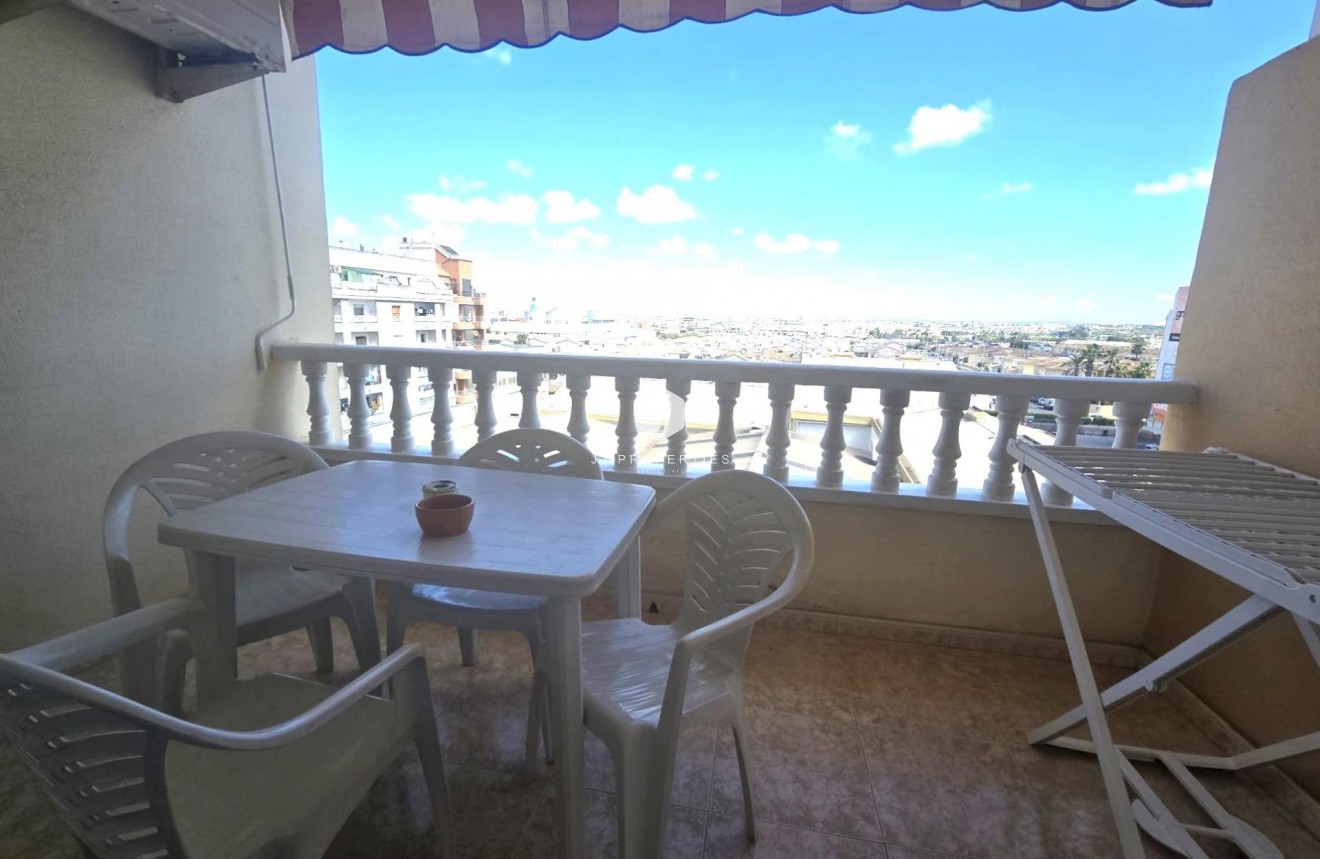 Resale - Apartment / flat -
Torrevieja - Parque las naciones