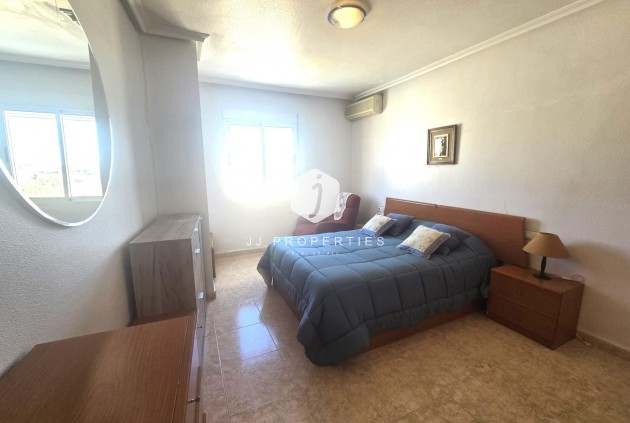 Resale - Apartment / flat -
Torrevieja - Parque las naciones