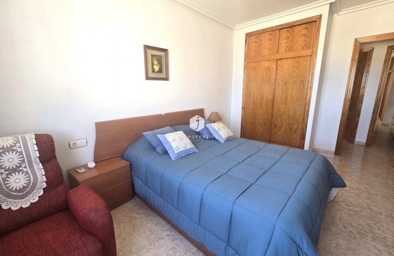 Resale - Apartment / flat -
Torrevieja - Parque las naciones