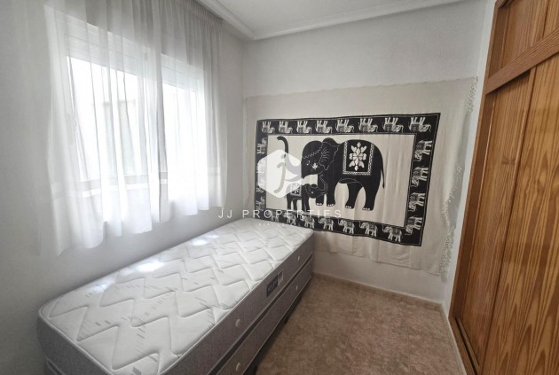 Resale - Apartment / flat -
Torrevieja - Parque las naciones