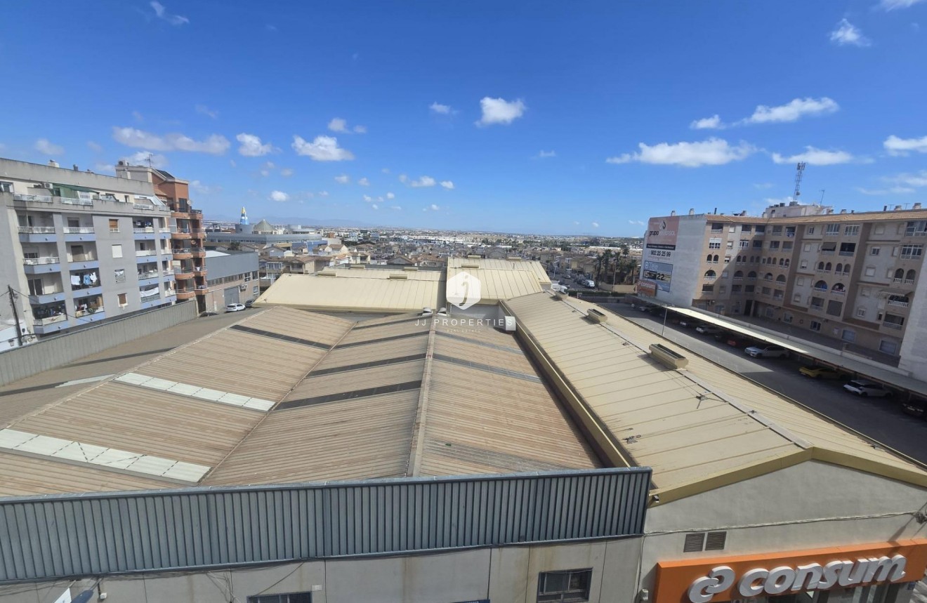 Resale - Apartment / flat -
Torrevieja - Parque las naciones