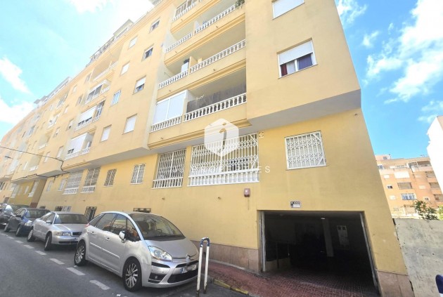 Resale - Apartment / flat -
Torrevieja - Parque las naciones