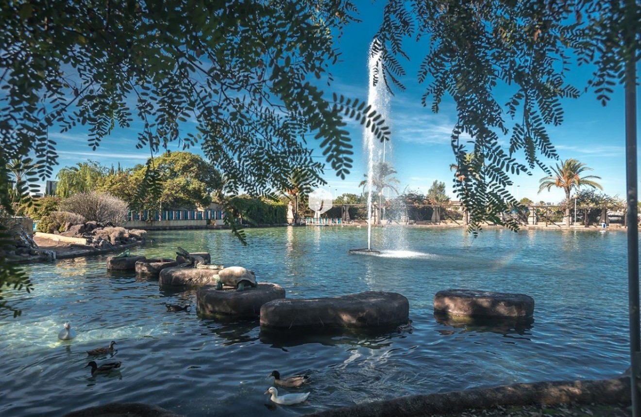 Resale - Apartment / flat -
Torrevieja - Parque las naciones